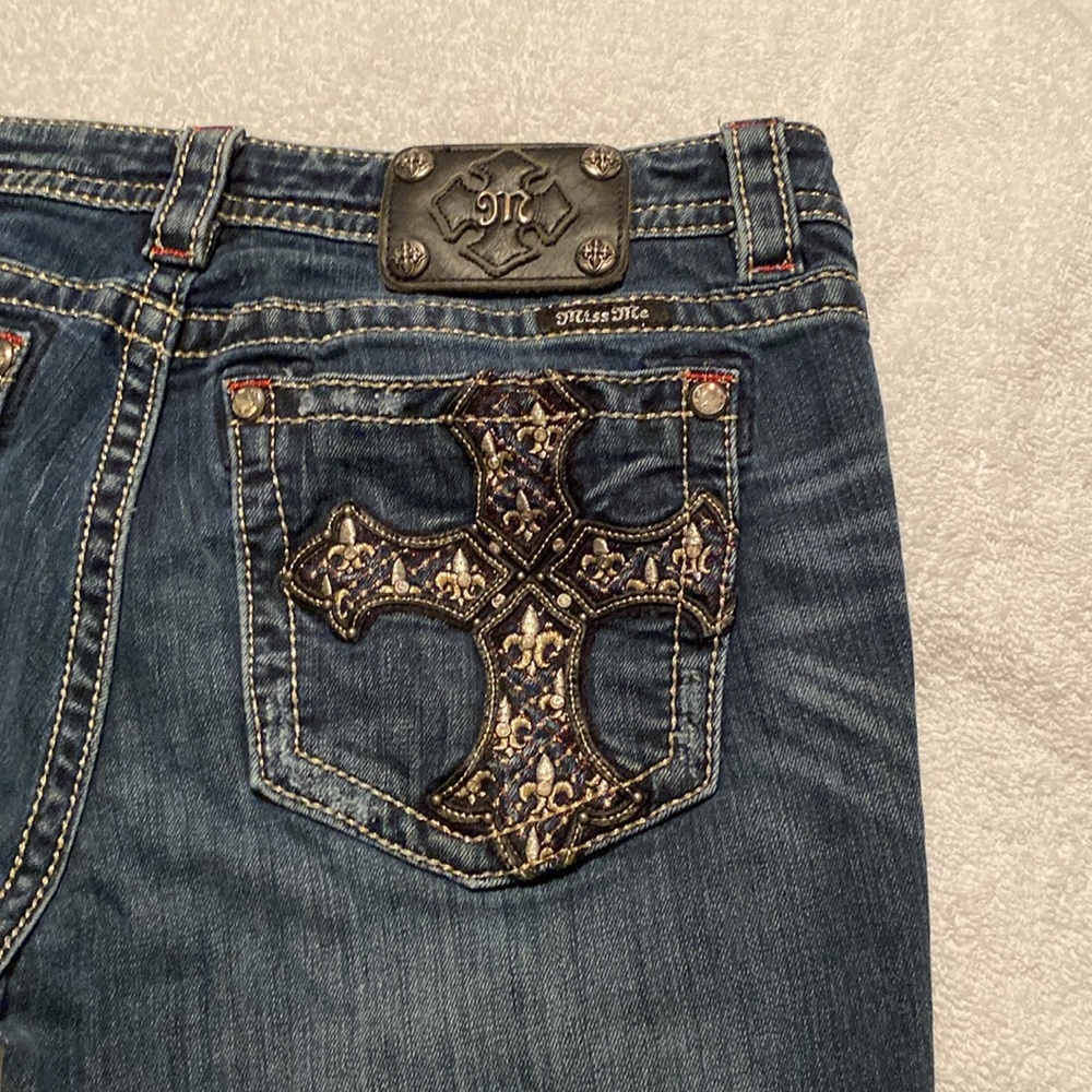 Miss Me Jeans - Picture 9 of 11